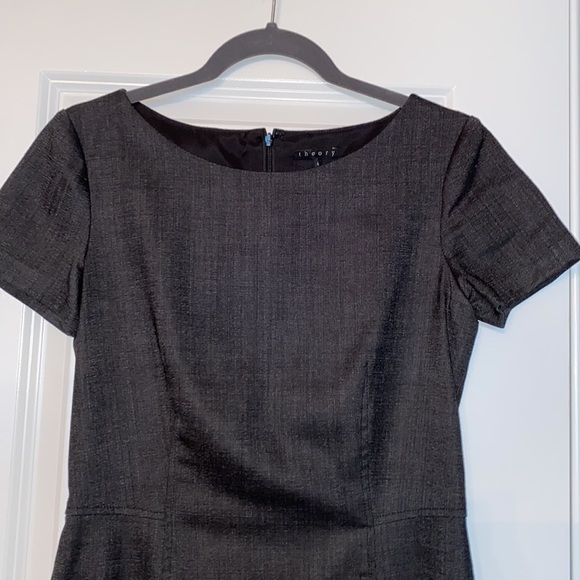 Women’s NWT theory short sleeve dress with pockets. Dark gray and fully lined. - Picture 4 of 13
